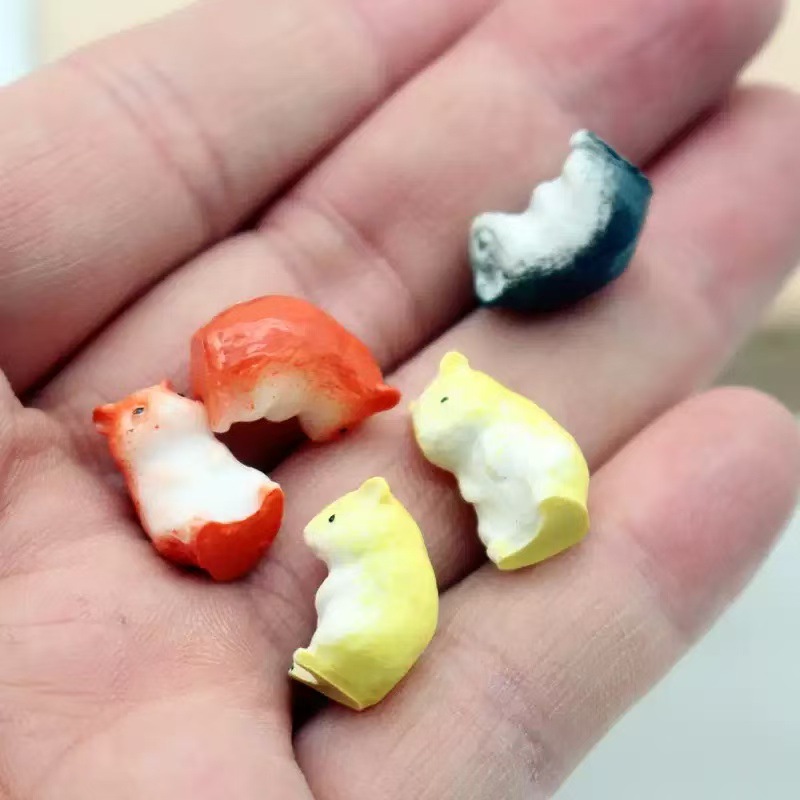 Mini Hamster Micro-Landscape Ornaments Cartoon Small Animal Model DIY Landscaping Decoration Accessories Creative Desktop Ornaments