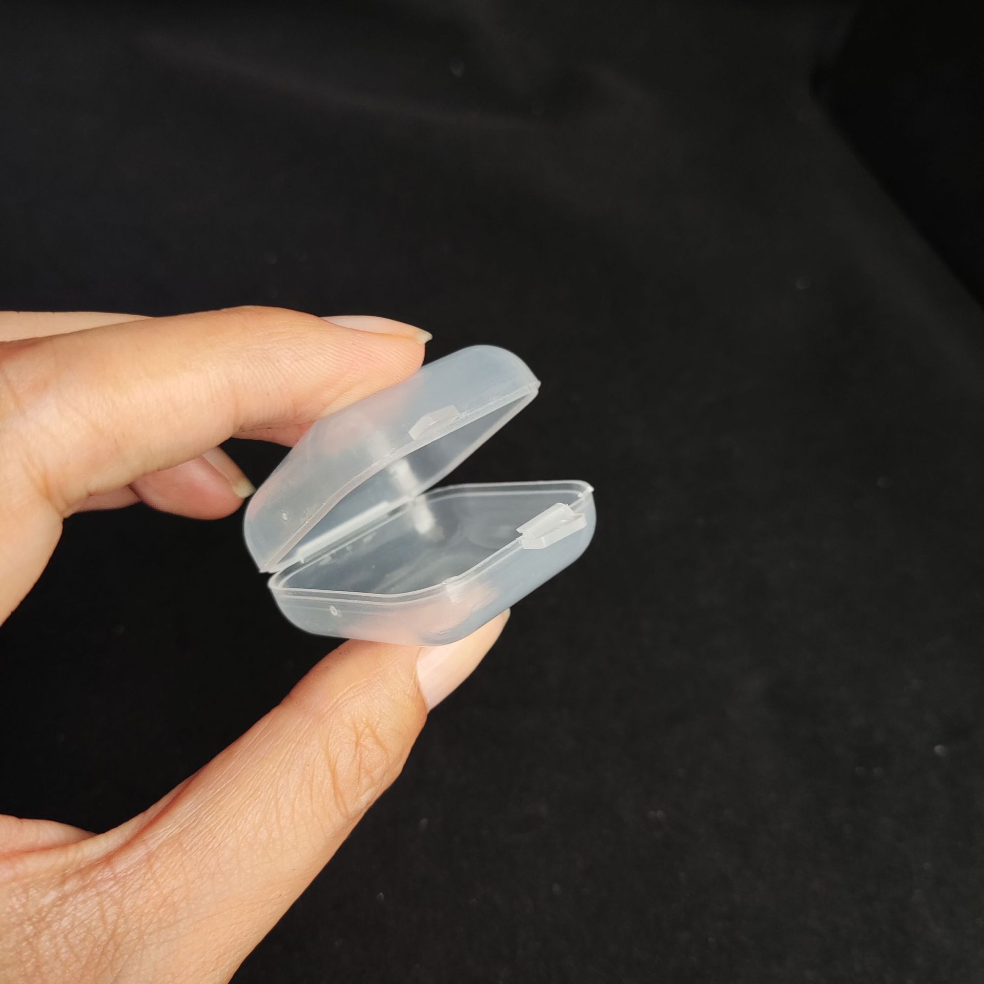 3.5 Highly Transparent Small Square Box Portable Earplug Box Pp Storage Box Fishhook Box Mini Small Box with Lid Small Plastic Box