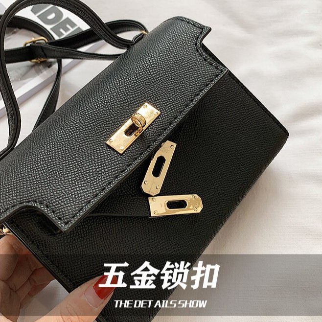 2025 New Fashion Bag Women's All-match Handbag Fashion Retro Kelly Bag Shoulder Crossbody Small Square Bag Wholesale