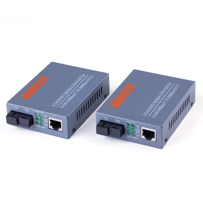 Monitoring 100m Gigabit Fiber Optic Transceiver 1 Optical 1 Electrical 1 Optical 4 Electrical 1 Optical 8 Electrical Single Mode Single Fiber Sc Photoelectric Converter