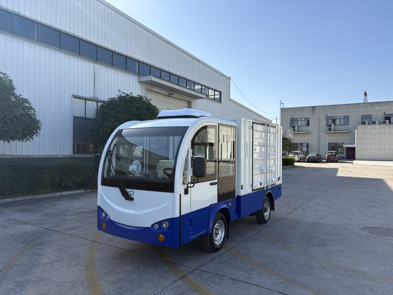 Guangzhou Yangjiang Electric Box Truck, Industrial Vehicle Manufacturer in the Factory, Industrial Electric Box Truck for Factory Use