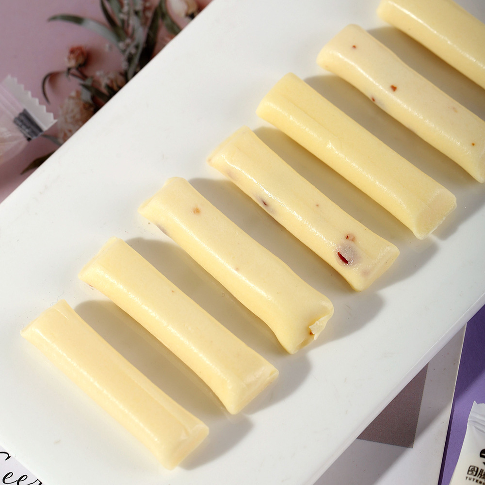 Totem Ranch Camel Milk Bars Mixed Pack Original Yogurt Cranberry Milk Bars Independent Bag 300g