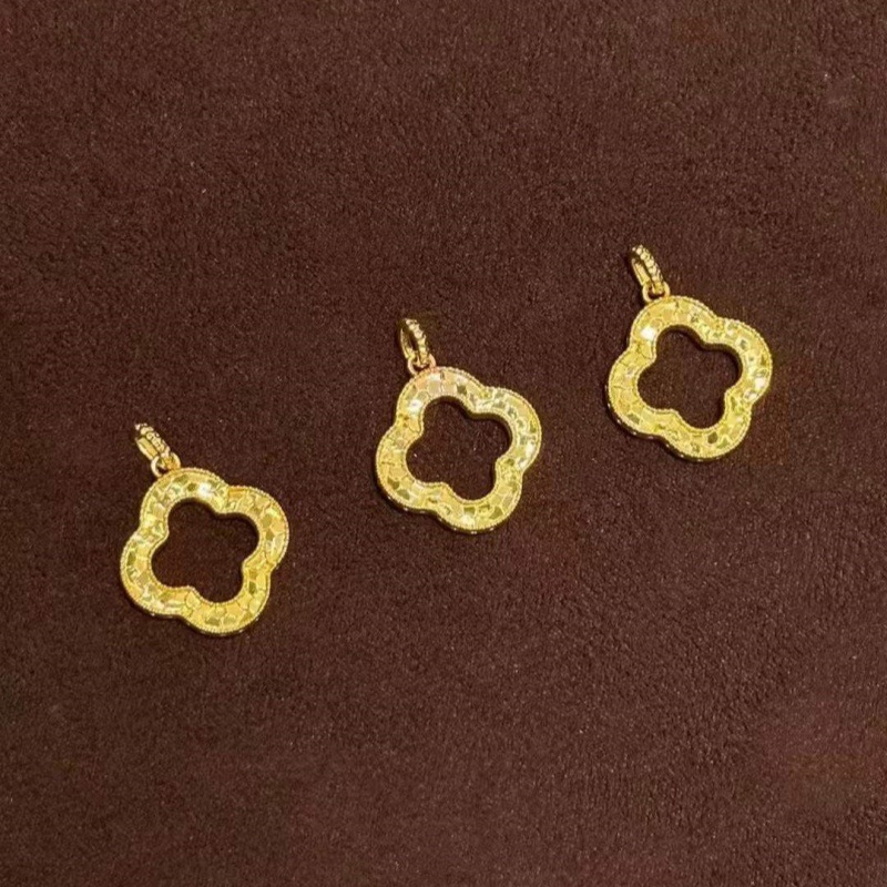 Shuibei 18K Gold Pendant Broken Gold Au750 Non-Molded Solid Compass Gourd Butterfly Necklace Live Broadcast Hot Wholesale