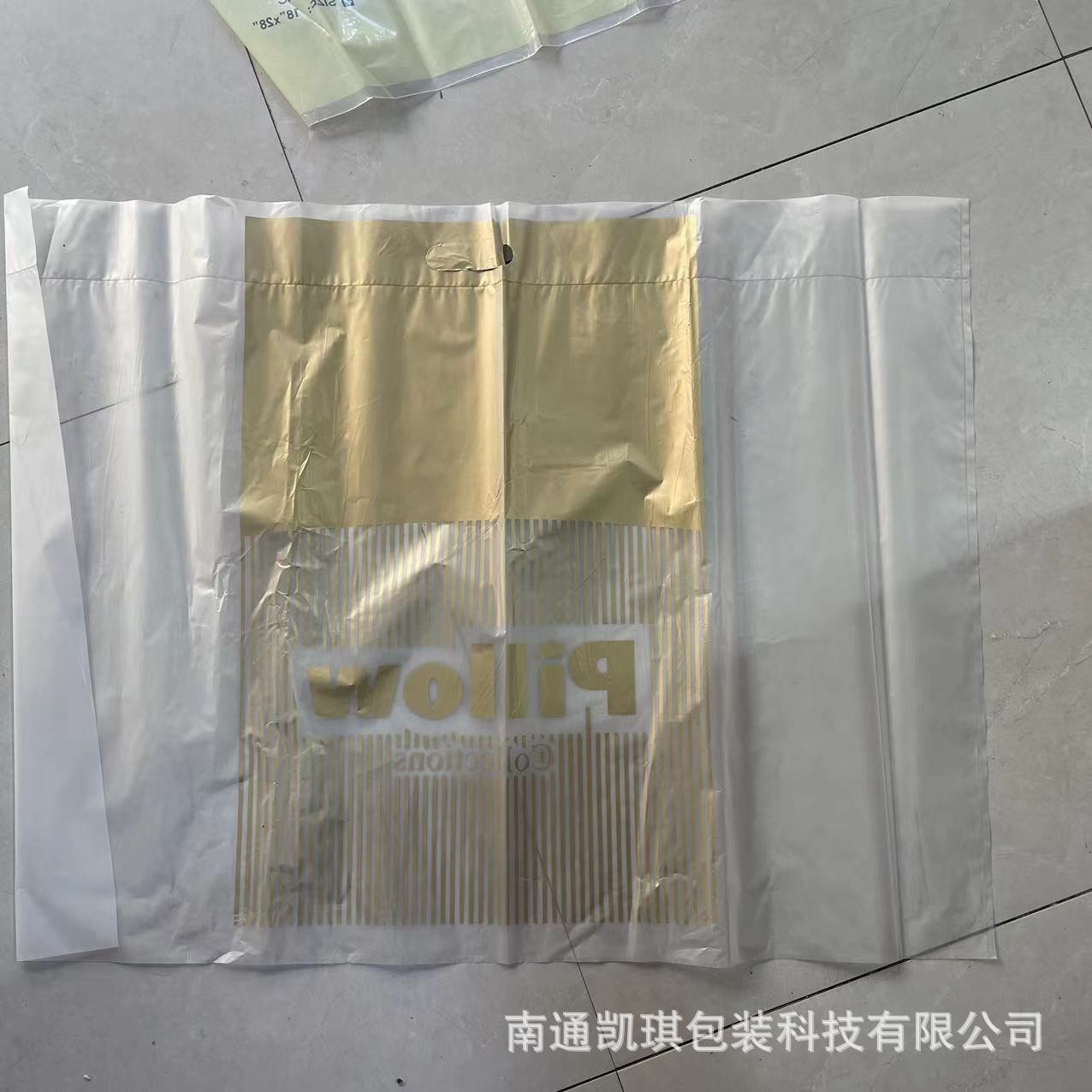 Factory Direct Sales Handbag Low Voltage Polyethylene Pillow Core Packaging Pillow Plastic Transparent Foreign Trade Pillow Core Pillow Bag