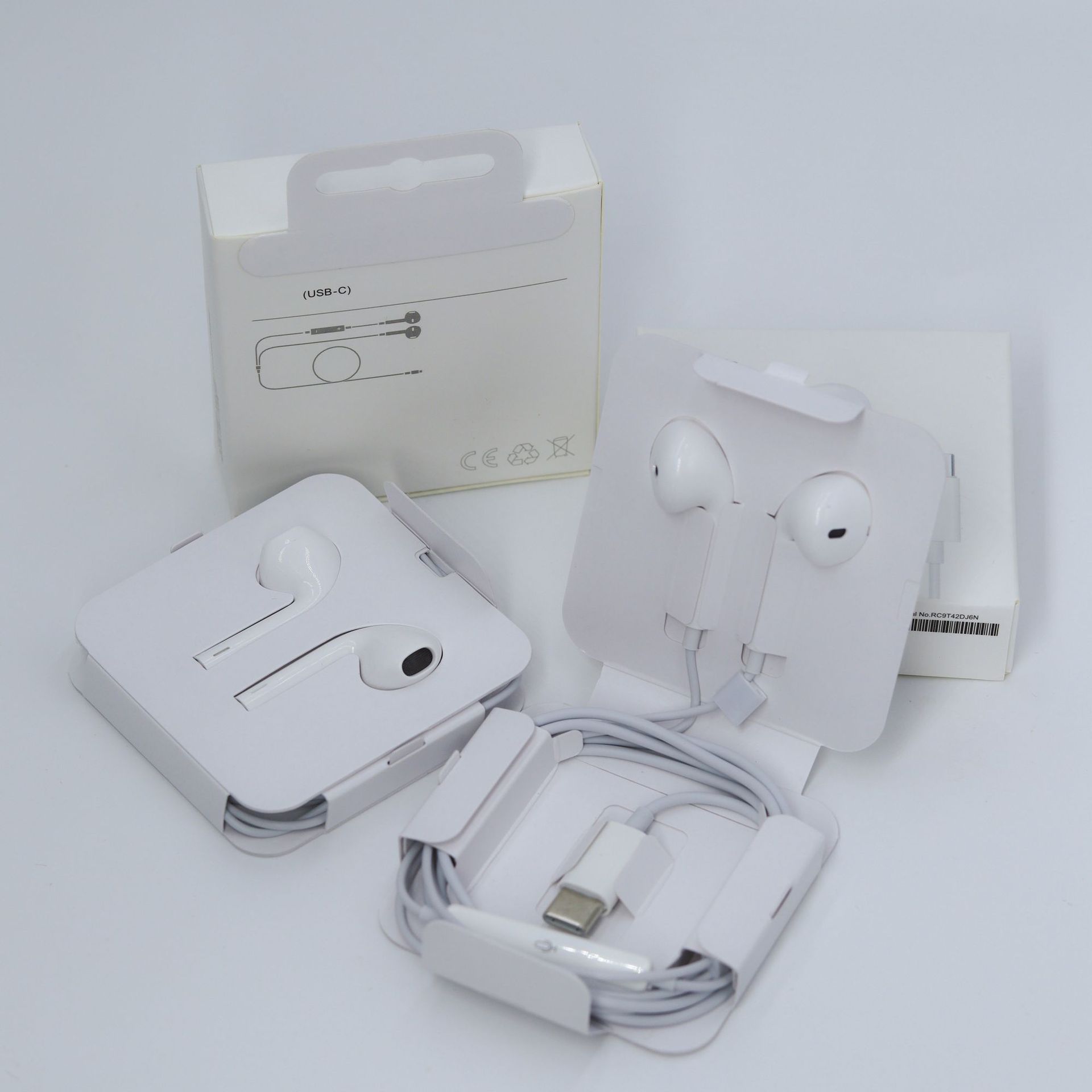 Suitable for Iphone16 Apple 15 Mobile Phone Series Wired Headset Typec Digital Decoding Huawei Wire-Controlled Call