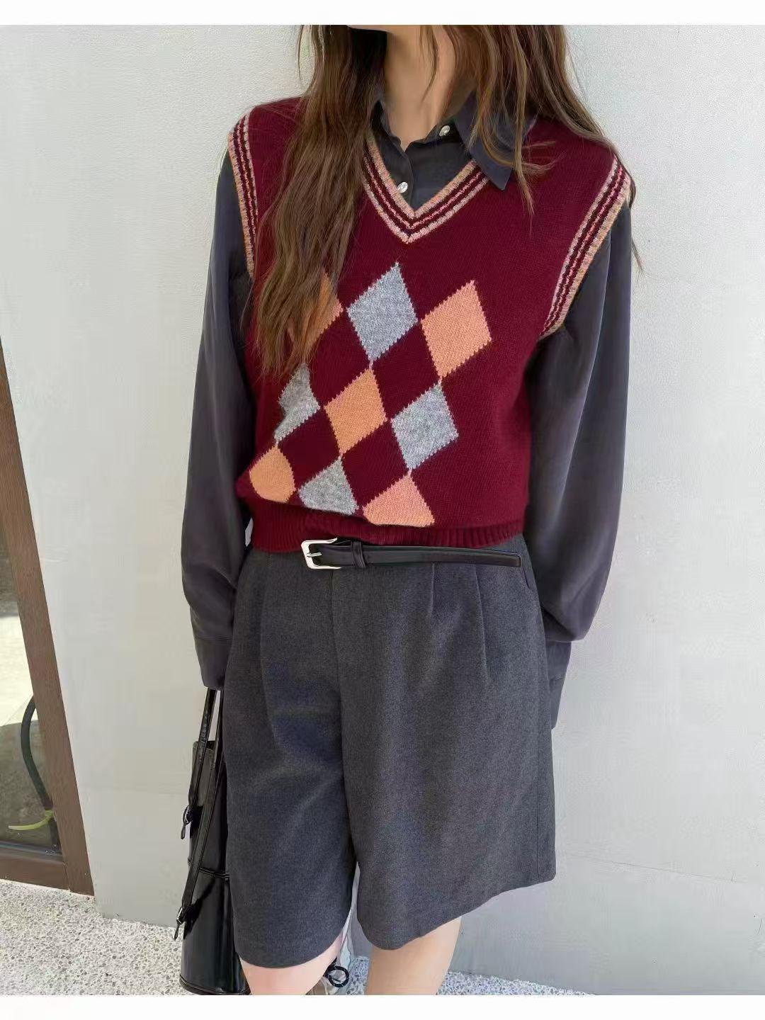 "Flexible Processing of Knitted Knitwears" Minimum Order of 1 Piece Supports Complex Jacquard Technology and Is Directly Supplied by Puyuan's Powerful Manufacturer