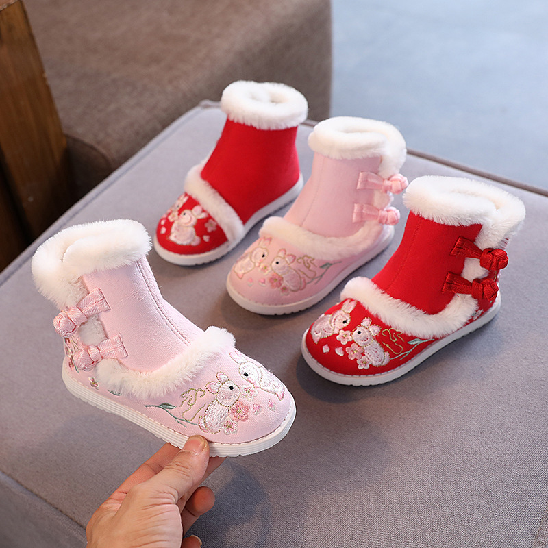 Girls' fleece-lined Snow Boots Thickened Hanfu Shoes Winter New Children's Embroidered Shoes New Year's Happy Antique Horse-faced Skirt Children's Shoes