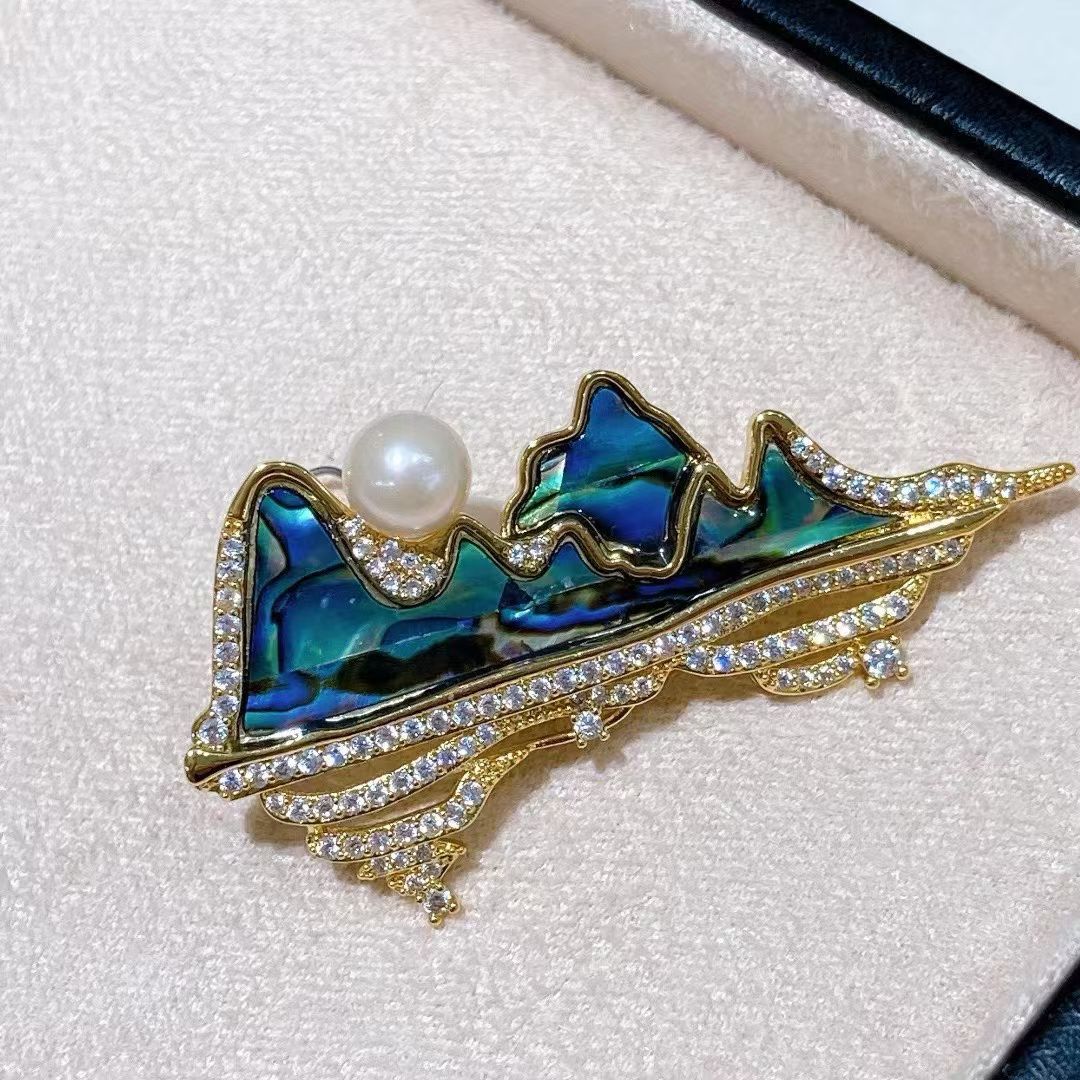 New Chinese Style Landscape Painting Brooch Natural Abalone Shell Colorful Shell High-End Mountain and River Brooch Women's Pearl Brooch Corsage