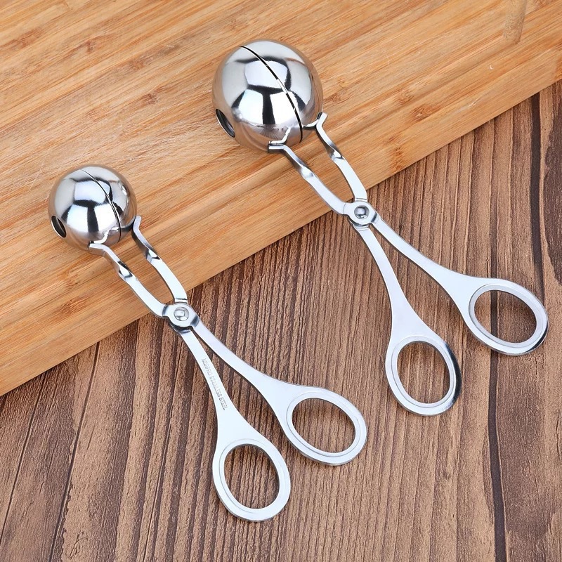 Meatball Maker 304 Stainless Steel Mold for Making Meatball Clips Household Fish Ball Beef Ball Clip Ball Maker