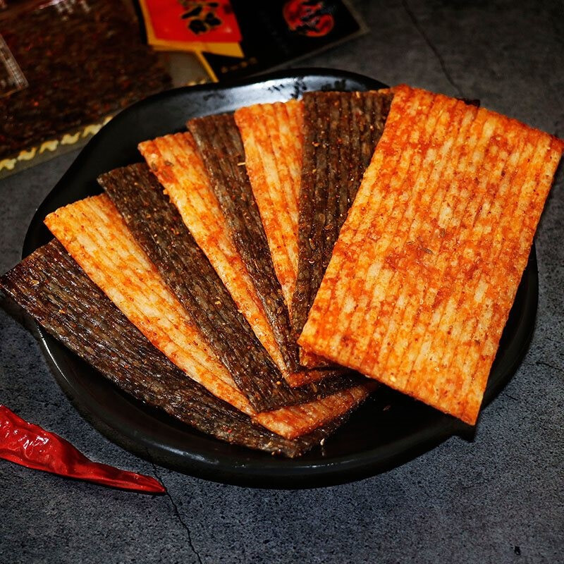 [Lightning Warehouse] Qiongyu Shen Diao Xia Couple Spicy Slices Nostalgic Internet Celebrity Snacks Sichuan Style + Xiangwei 16G/Pack Instant Food