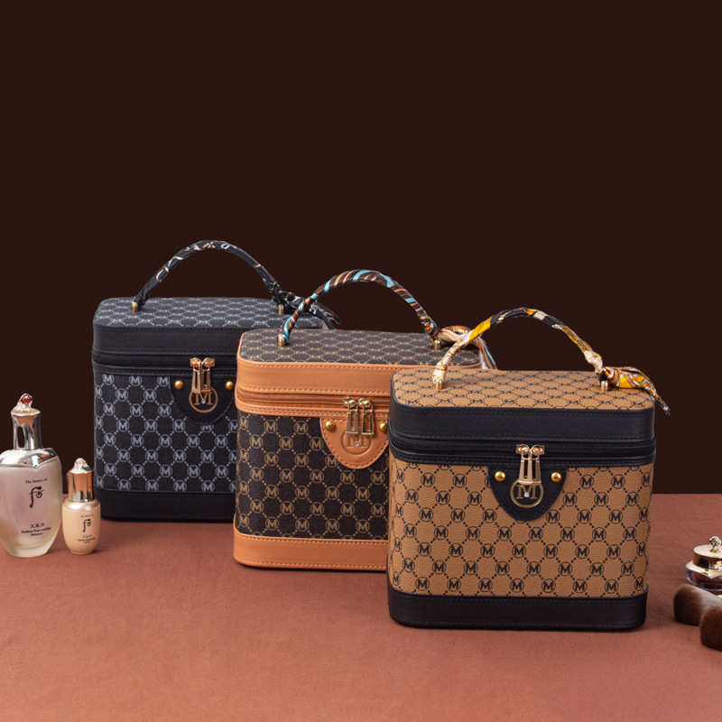 2024 new vintage large capacity cosmetic bag multi-functional cosmetic storage box portable waterproof suitcase box
