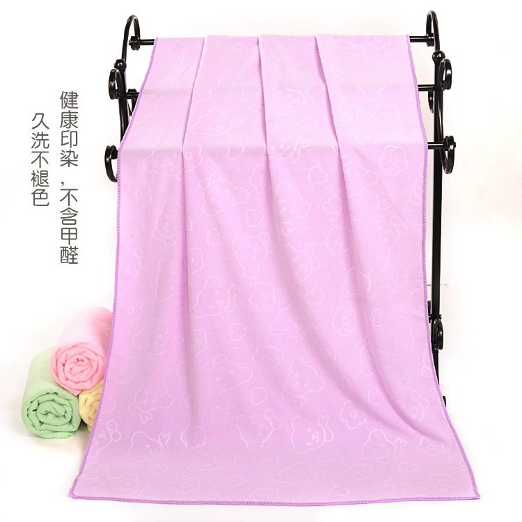 Manufacturers Wholesale 180g 70X140 Microfiber Absorbent Embossed Cartoon Bath Towel Towel Can Logo