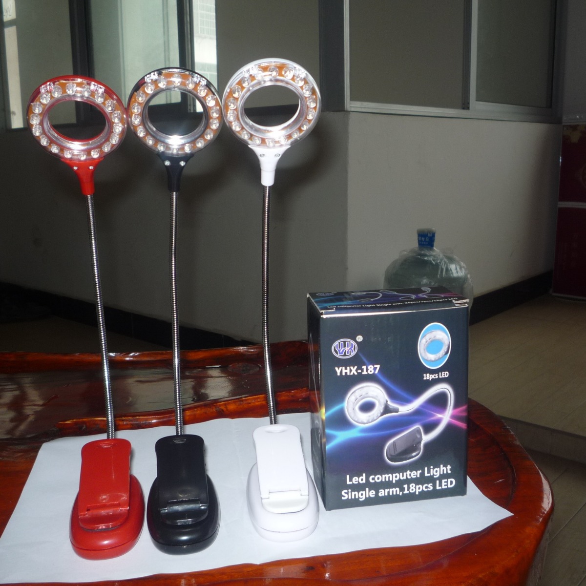 Double-pole double-lamp music score lamp four-eye clip lamp double-pole 4-lamp shaping hose lamp hose spectrum rack lamp USB lamp