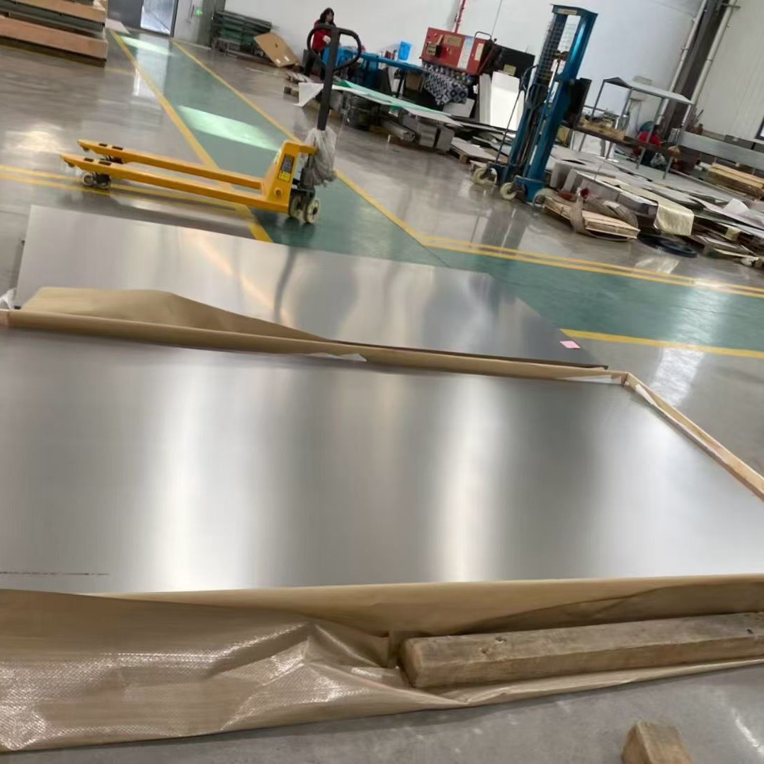 Customized Titanium Plate, Acid-Washed Titanium Plate, Cold-Rolled Titanium Plate, Hot-Rolled Titanium Plate, Tc4, Ta1, Ta2