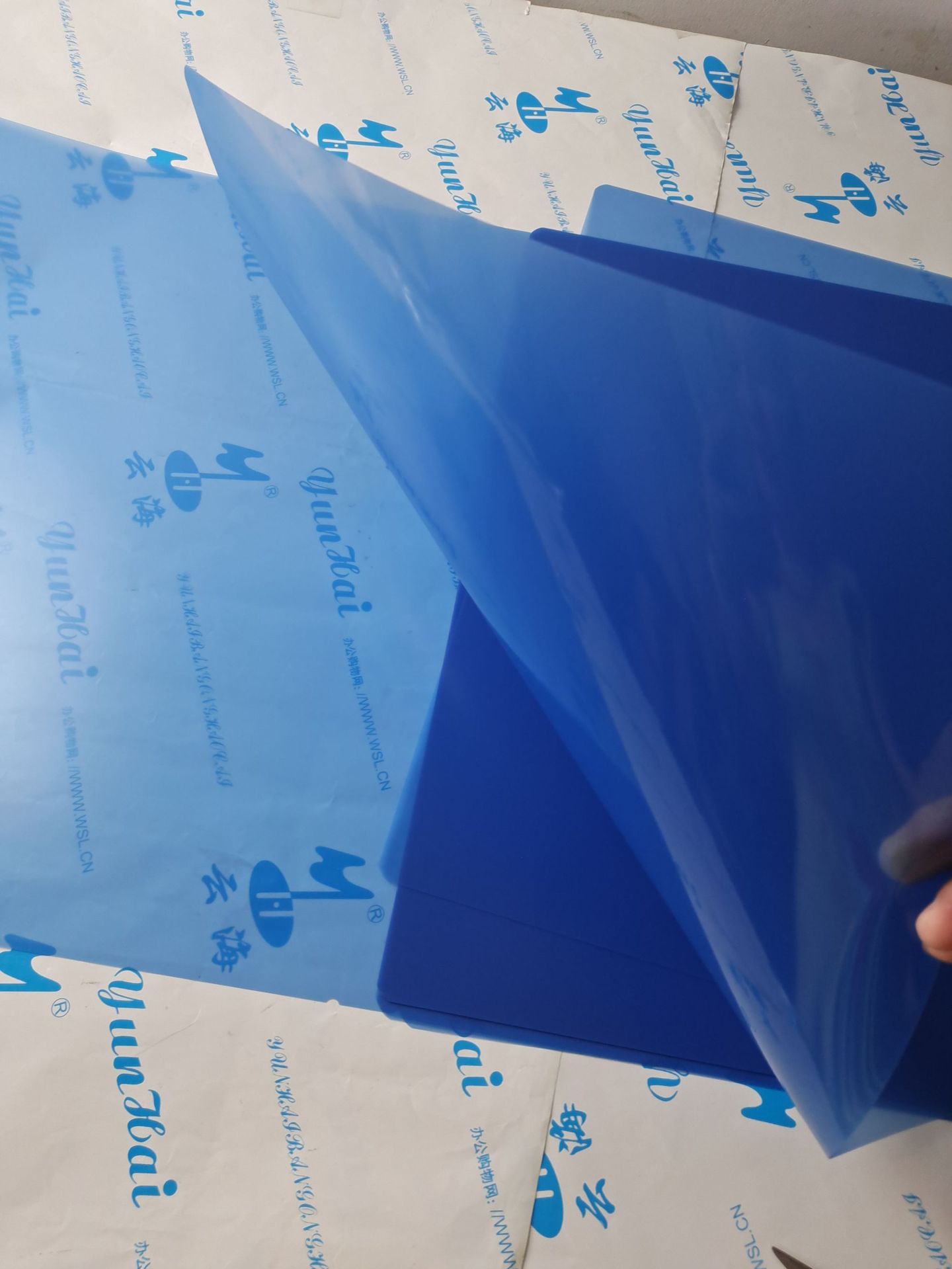 14x17 blue base blue thermal film ct cr dr mri mri mri radiology medical film cloud sea
