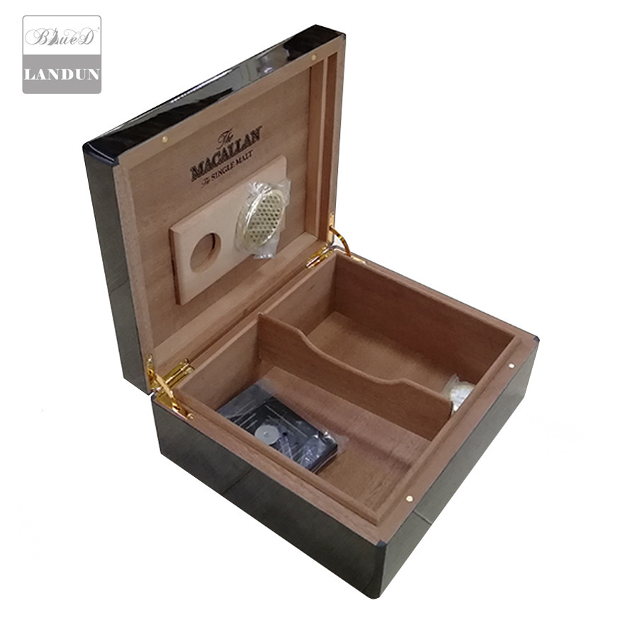 Source Manufacturer's Painted Cigar Box Can Be Made into Piano Paint Wooden Box Cigar Moisturizing Storage Box Pe Paint Density Board Wood