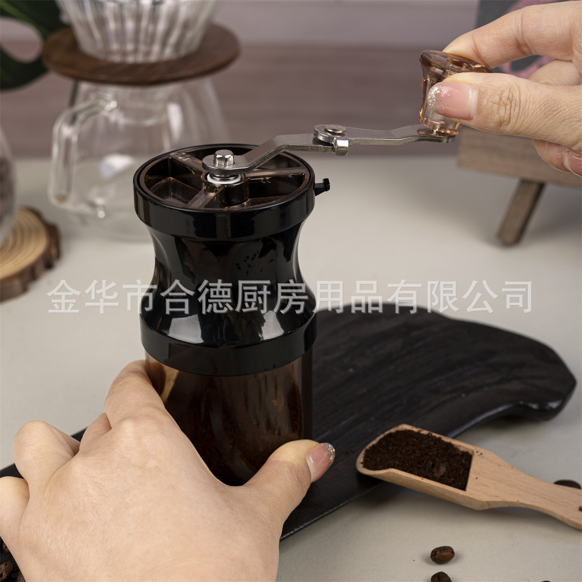 Outdoor Hand-Cranked Coffee Grinder Gift Portable Travel Home Manual Ceramic Burr Coffee Grinder
