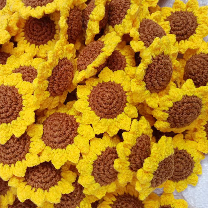 Hand-woven sunflower head simulation wool crochet diy hand-made flower three-dimensional knitted sunflower finished product