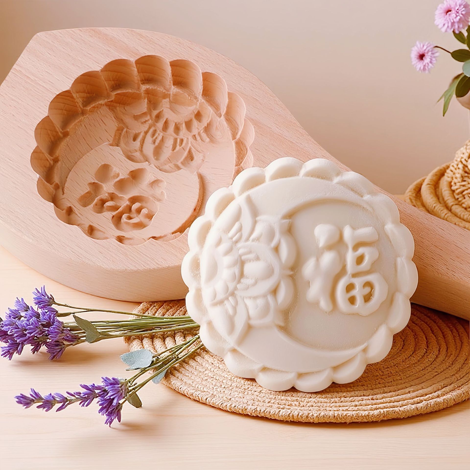 Chinese New Year wooden steamed bread mold glue East flower cake tool Fu Xiaoxiao pattern big steamed bread wooden card flower cake moon cake