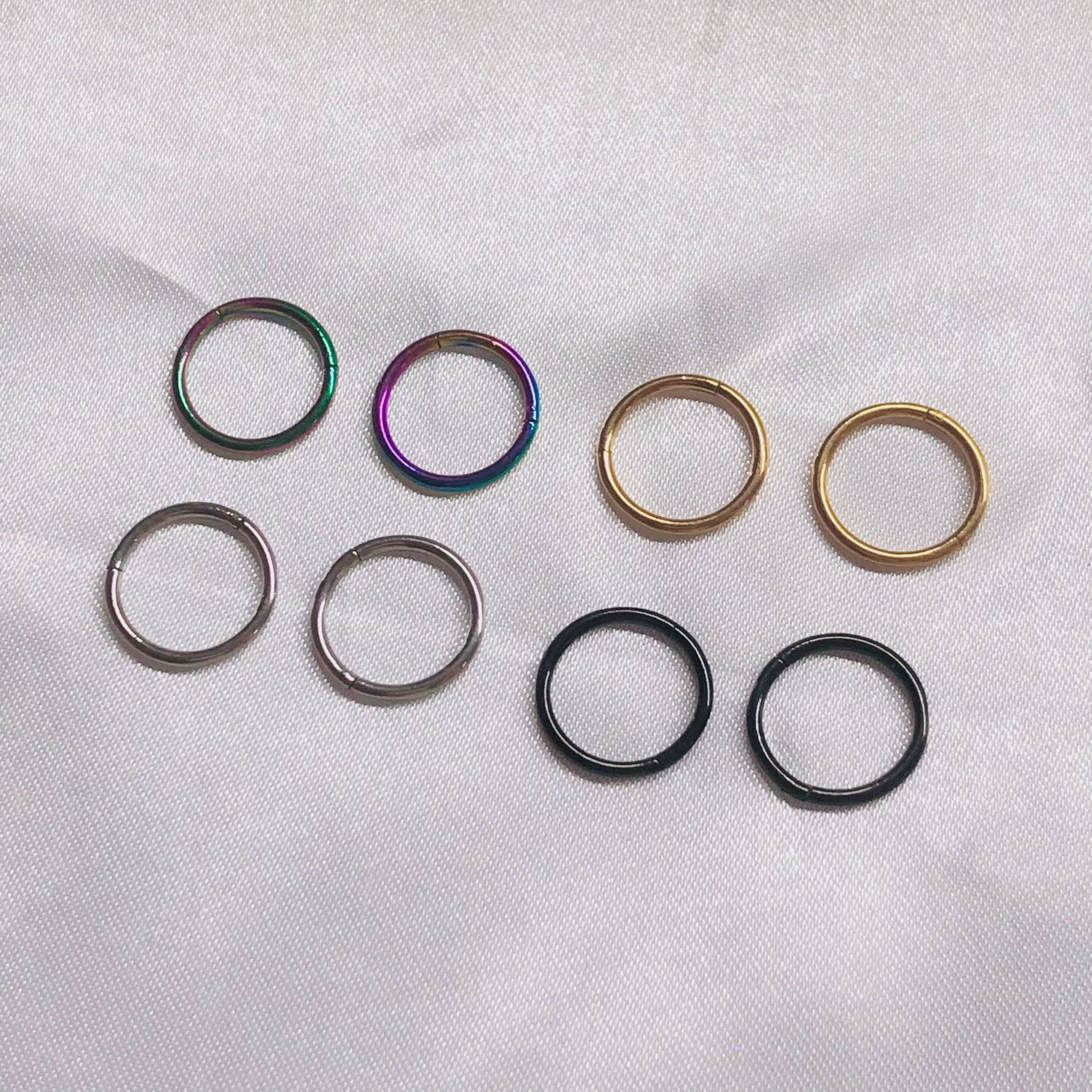 Factory wholesale direct supply Stainless Steel 316L closed ring open ring nose ring earrings coil seamless ring puncture jewelry