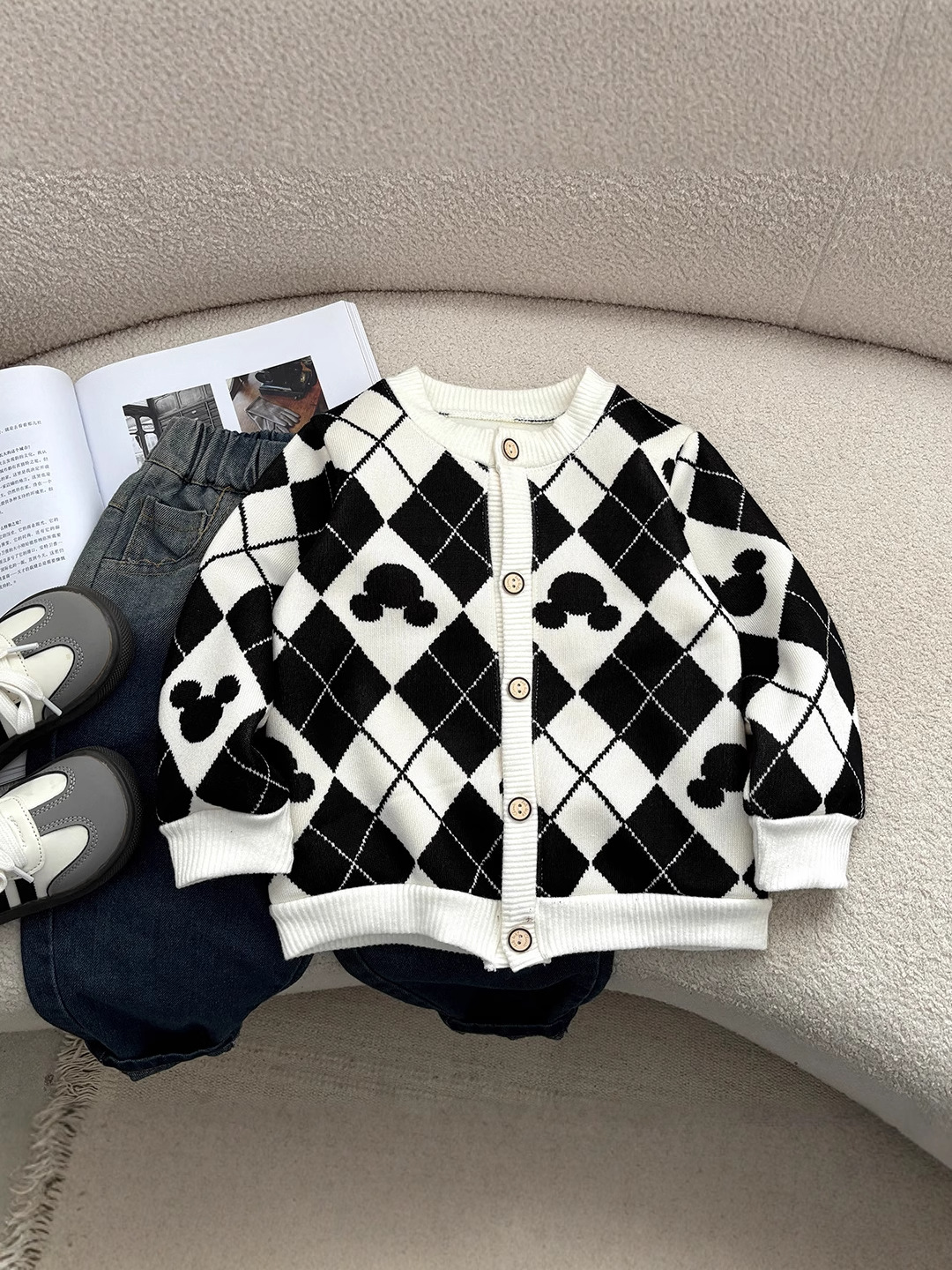 Cross-Border 2025 Kidsren's Velvet Jacket Autumn and Winter New Boys' Sweater Velvet Long-Sleeved Clothes Girls' Warm Kidsren's Clothing