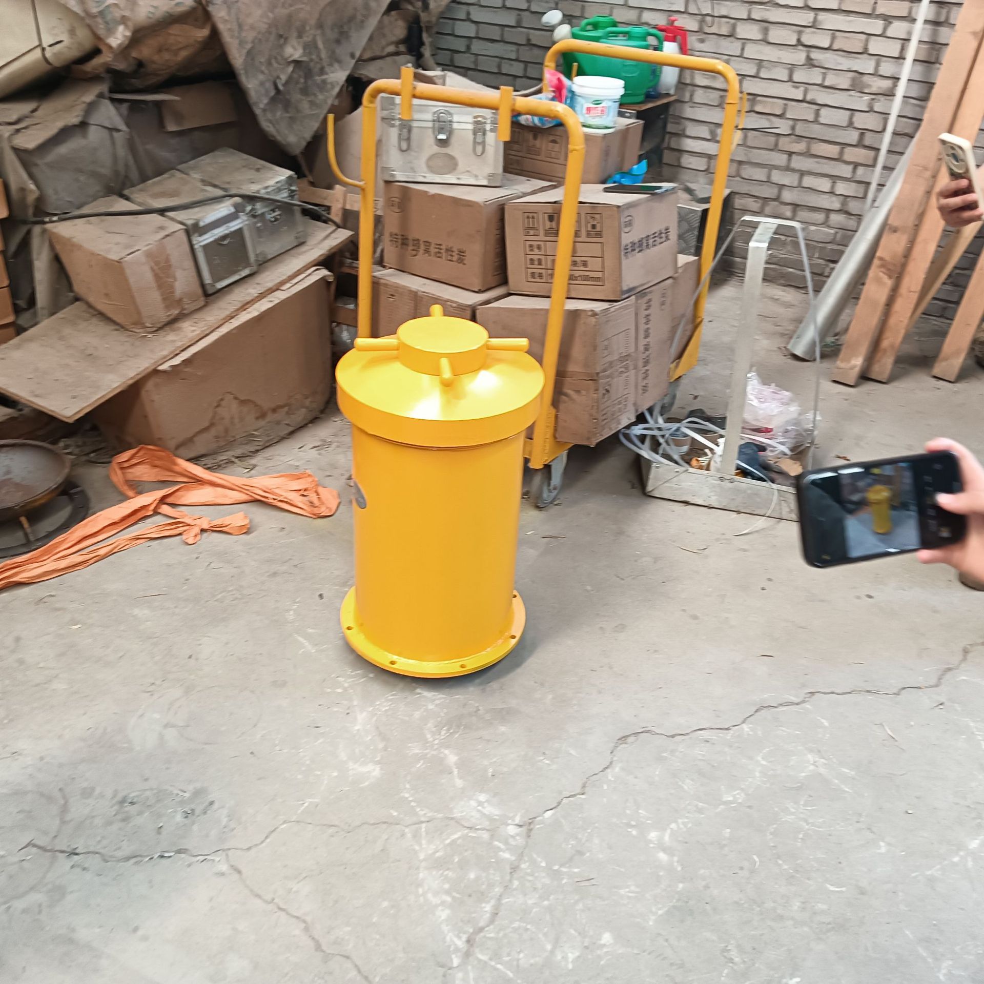 Anti-Explosion Container, Explosion-Proof Tank, Electric Detonator Storage Tube Kbq100-D, Dangerous Goods Blasting Equipment
