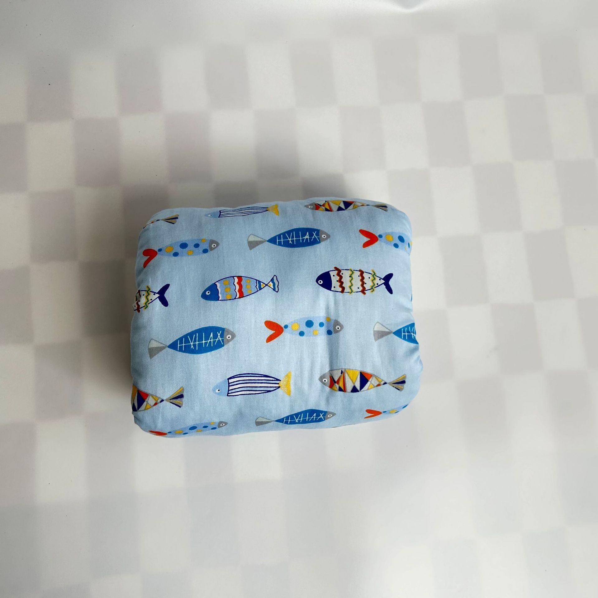 New Cotton and Velvet Thickened Soft Baby Feeding Pillow Arm Pillow Feeding Pillow Maternal and Infant Supplies Feeding Artifact Pillow