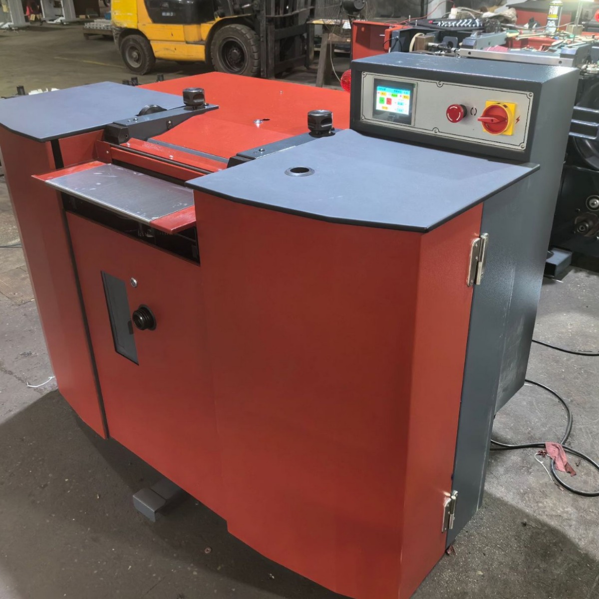 Large shovel leather machine leather sheet machine precision thinning machine precision leather machine with knife sheet machine 420