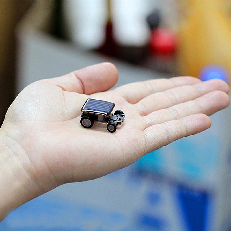 Solar car mini solar New strange creative toys kindergarten teaching aids 61 manufacturers wholesale