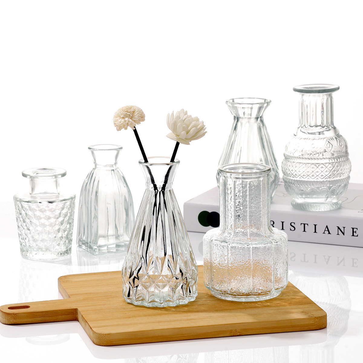 French Retro Accessible Luxury Small Vase, High-End Desktop Ornament, Scandinavian Ins Style Flower Arrangement Glass Vase