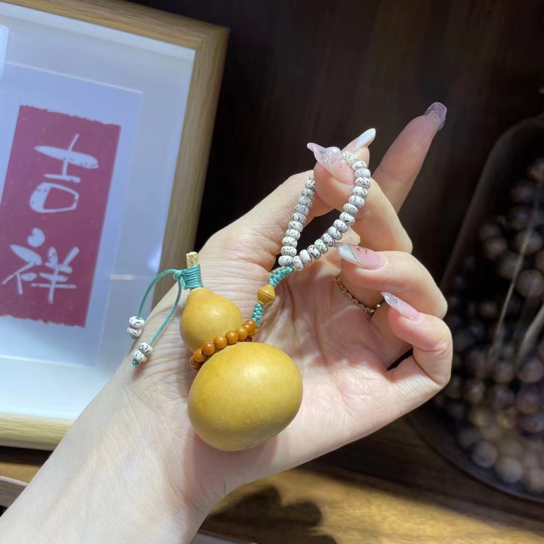 Wholesale natural gourd handle with olive core star moon bodhi (gourd size random)