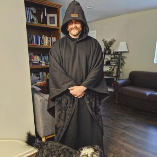 2025 кросс-бордовый европейский и американский Тему осень и зима панк свободный капюшонный шершащий свободный плащ топ унисекс