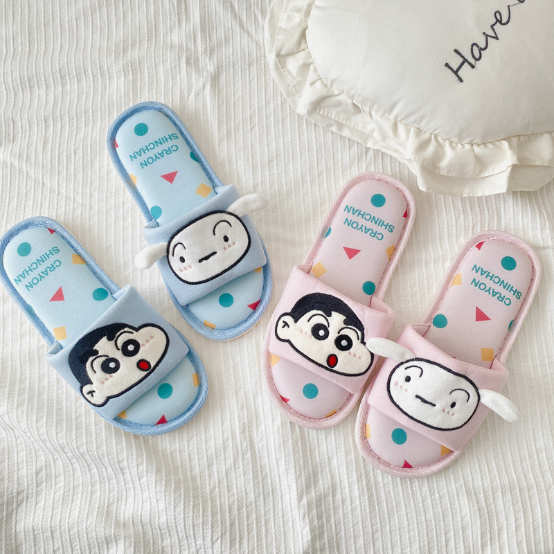 Весенние и летние новые вязаные тапочки, милые тапочки в виде сердечка для девочек, открытые, нескользящие для дома