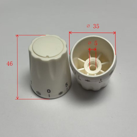 Heating Valve Temperature Control Valve Black Rotating Handwheel with Black and White Teeth