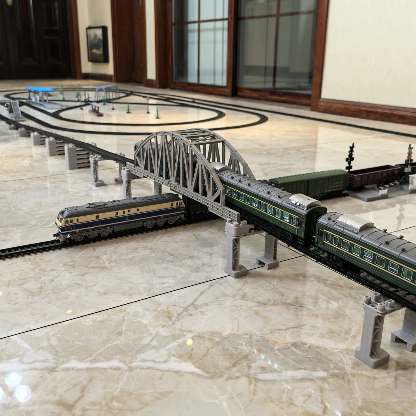 Simulation Electric Track Train Model Toy Track Accessories Sand Table Universal Scene Railway Daokou Cave Iron Bridge