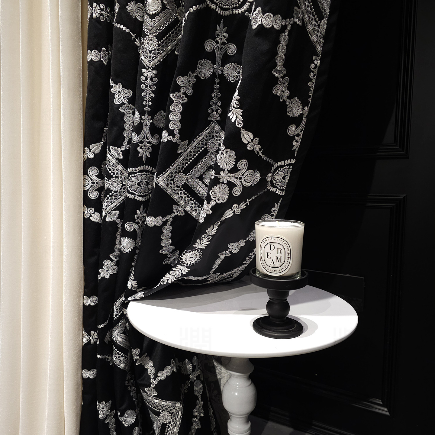 Шторы в французском стиле, легкая роскошь, высокоточные вышитые шторы, черные, высококачественные, для гостиной виллы, новый европейский стиль 2025 года