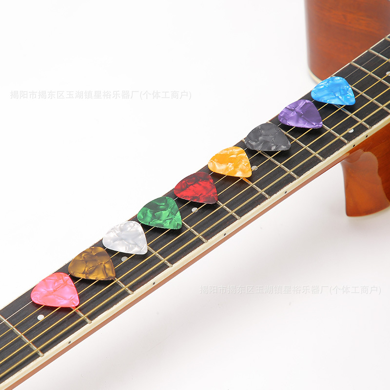 Guitar Pick Celluloid Pick 0.46 0.71 0.96 1.2mm Shrapnel Finger Pick Guitar Accessories
