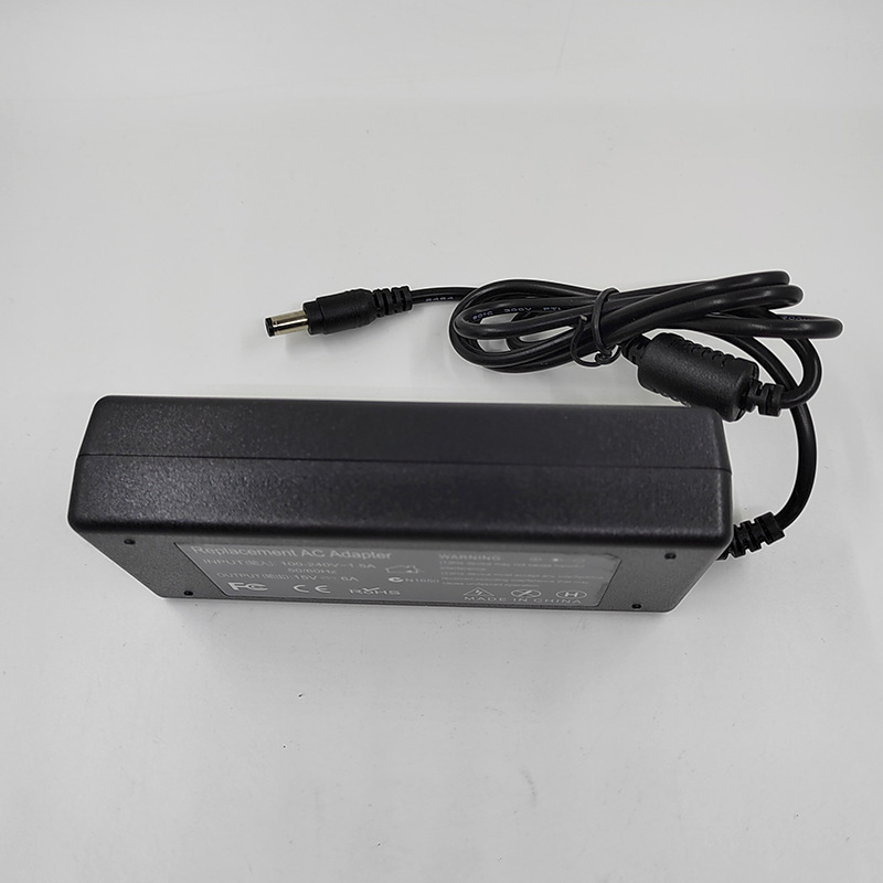Wholesale applicable to Toshiba 15V6A laptop adapter 90W power adapter monitoring switch power supply