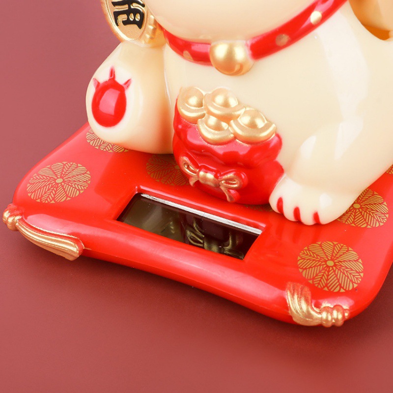 Solar energy lucky cat cute rich car ornaments creative opening beckoning cat ornaments doll machine from all directions to make money