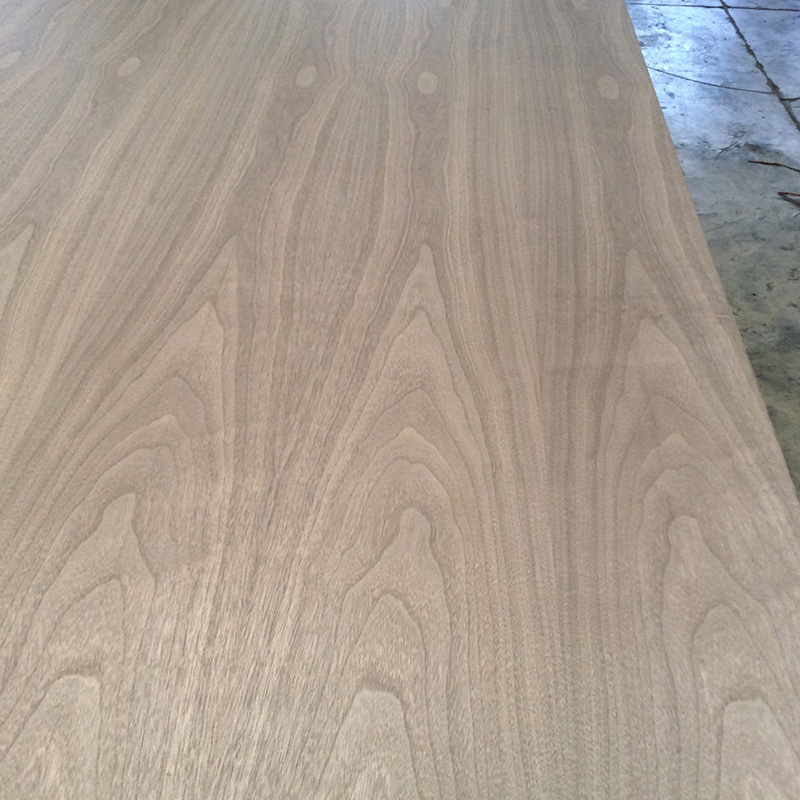Black walnut pattern veneer 5mm poplar core plywood AA decorative multi-layer board furniture board cabinet wood board