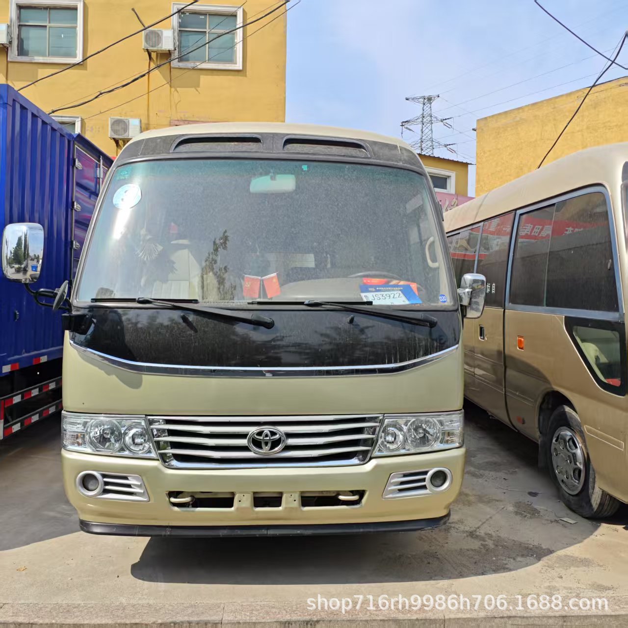 Экспорт электрических дверных микроавтобусов круглый год, старые автобусы Toyota Coaster, средние автобусы на 19-23 места