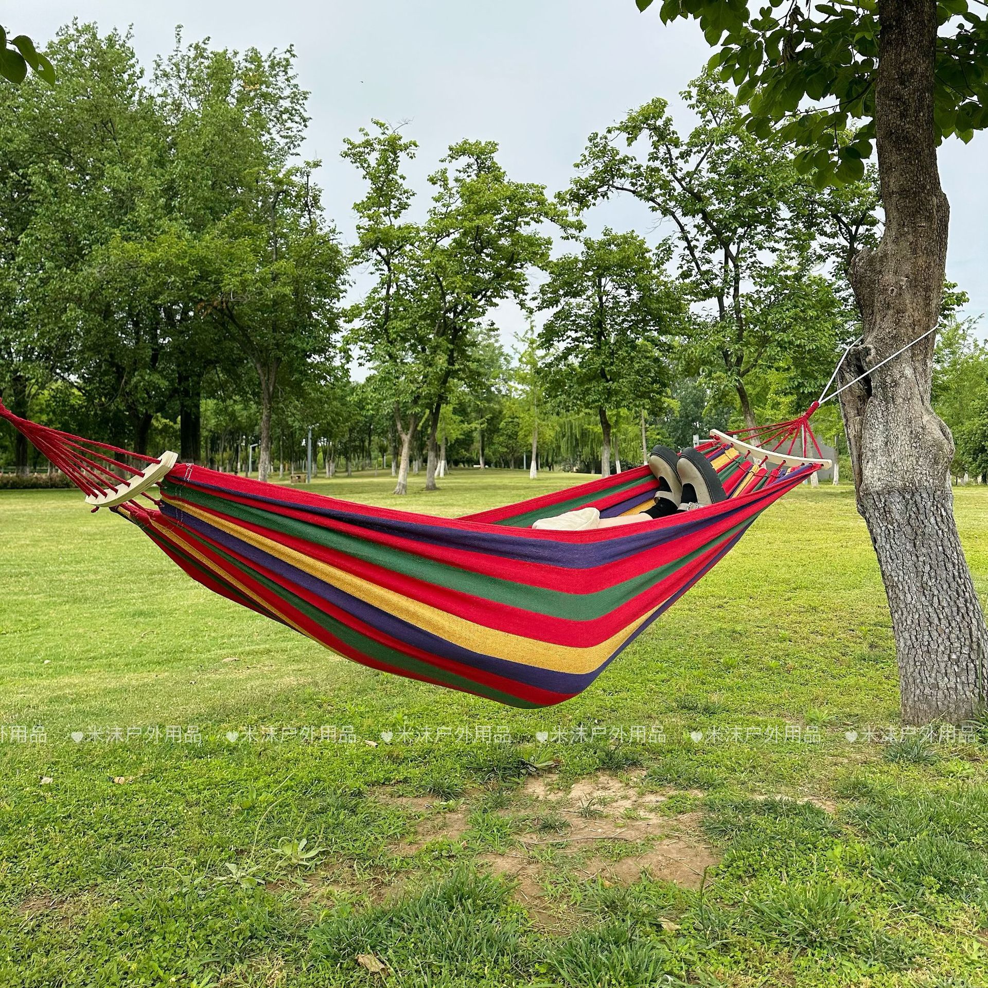 Canvas Hammock Outdoor Adult and Children Curved Stick Style Swing Camping Style Hanging Chair Rocking Bed Courtyard Home Outdoor