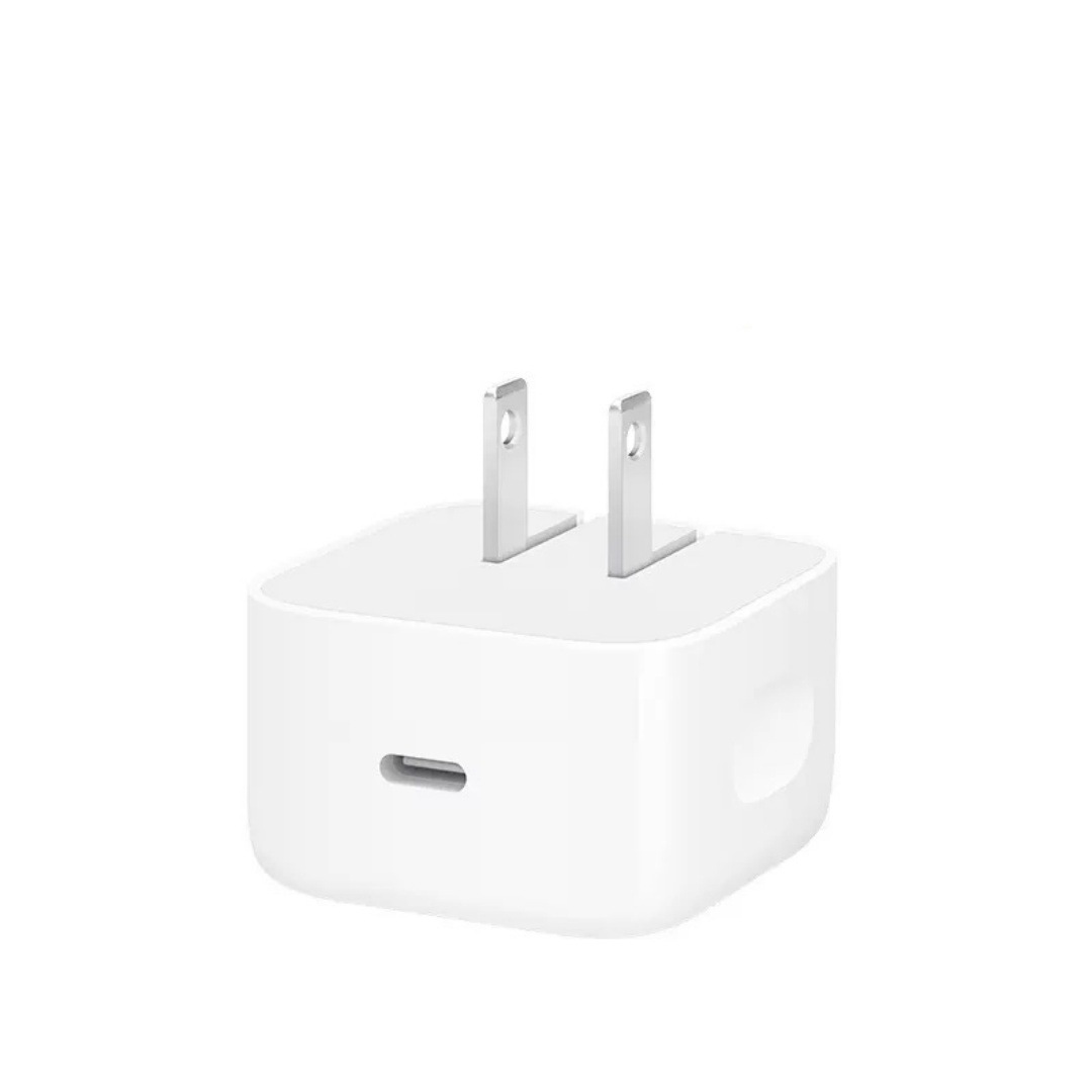 The New Pd40W Dynamic Power Adapter Is Suitable for Apple 17Pro Us Standard Cross-Border Fast Charging Foldableable Charger
