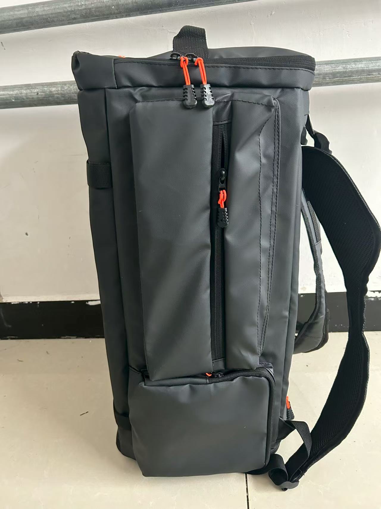 Ski Backpack with Hanging Board, Large Capacity, Dry and Wet Separation, Snow Shoe Bag, Helmet, Outdoor Backpack