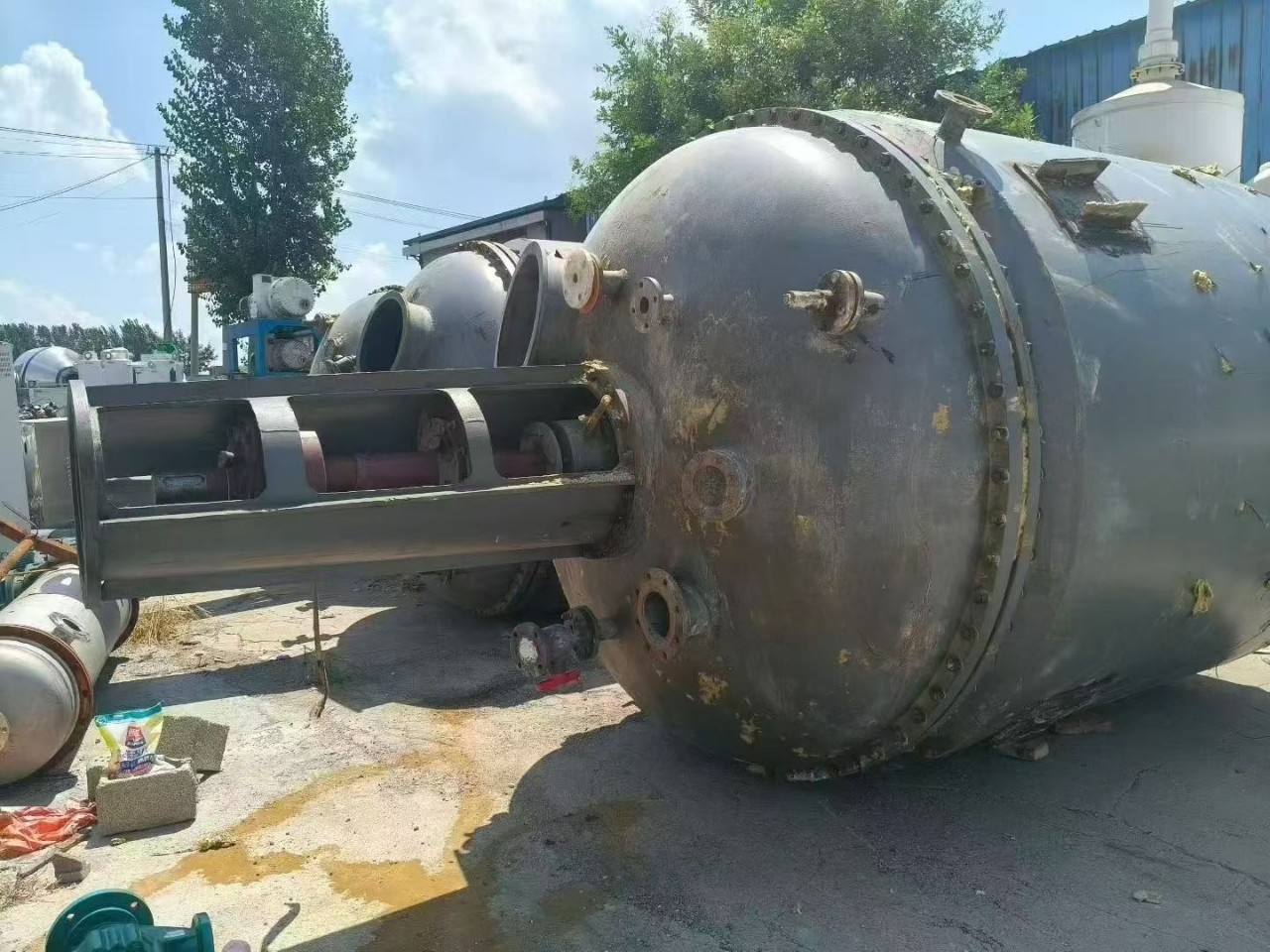 5 Cubic Meters and 10 Cubic Meters Titanium Reactor 6 Units Have Arrived. if You Need It, Please Contact Me