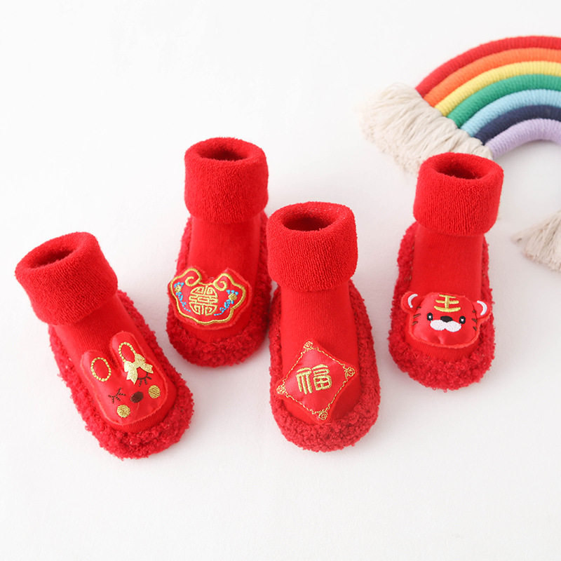 Осенние и зимние утолщённые ползунковые носки Новогодние большие красные носки для младенцев домашние мультяшные тёплые носки половые туфли
