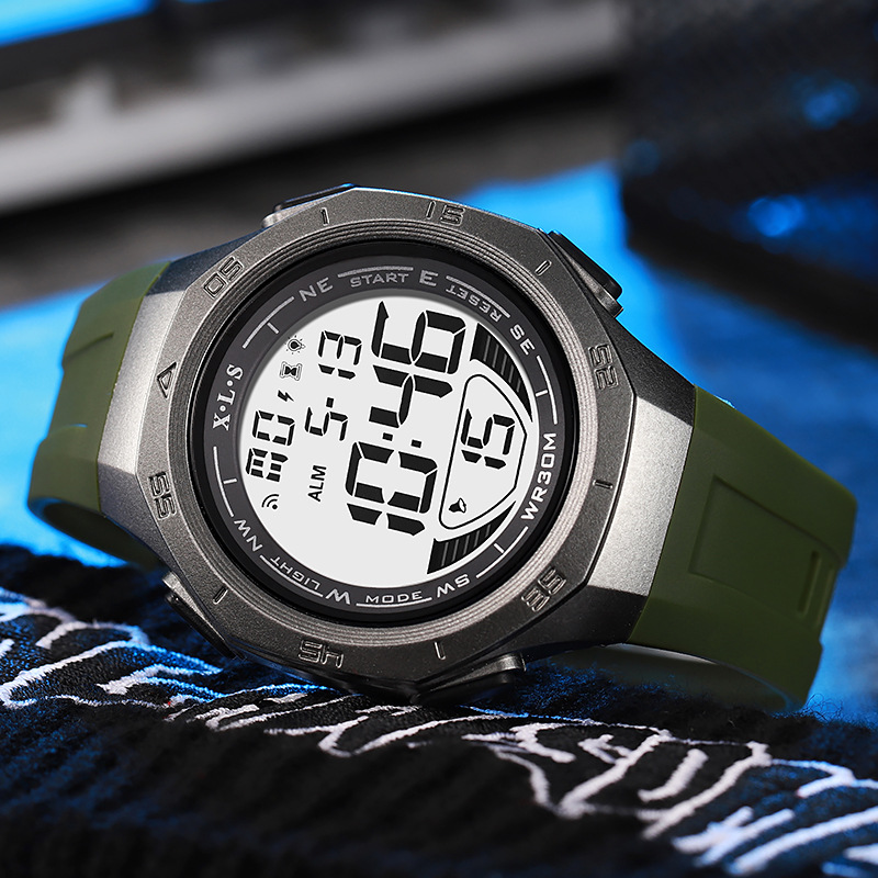 Sports Electronic Watch Fashion Trend Student Multi-Functional Waterproof Luminous Large Screen Outdoor Electronic Watch Manufacturer Wholesale