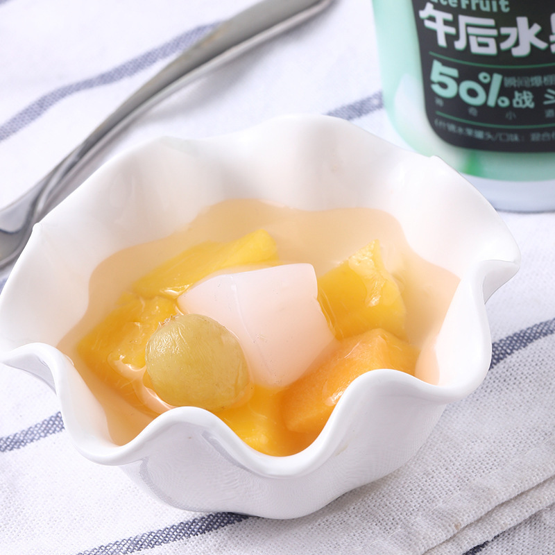 [Three Squirrels Canned Mixed Fruits 200g/Can] Afternoon Fruit Fresh Yellow Peach Fruit Coconut