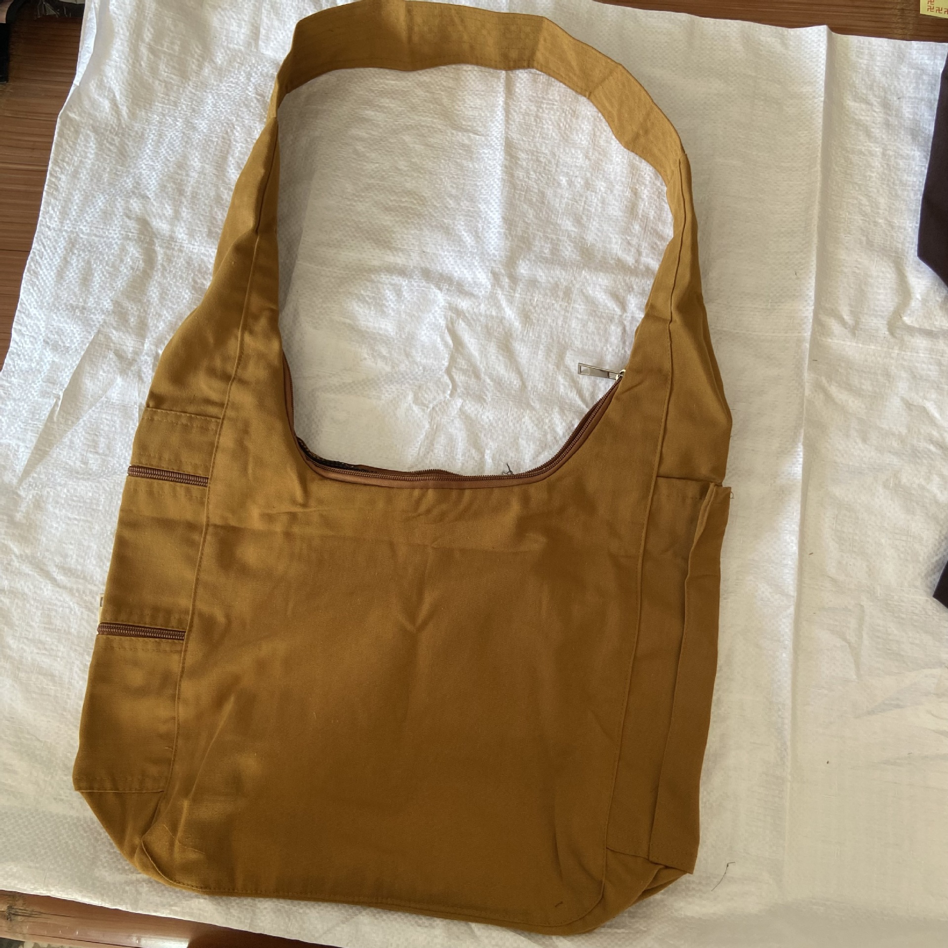 Incense Crossbody Bag Putuo Mountain Buddha Bag Pilgrim Crescent Bag Backpack Buddhist Canvas Bag Wutai Mountain Buddha Worship Bag