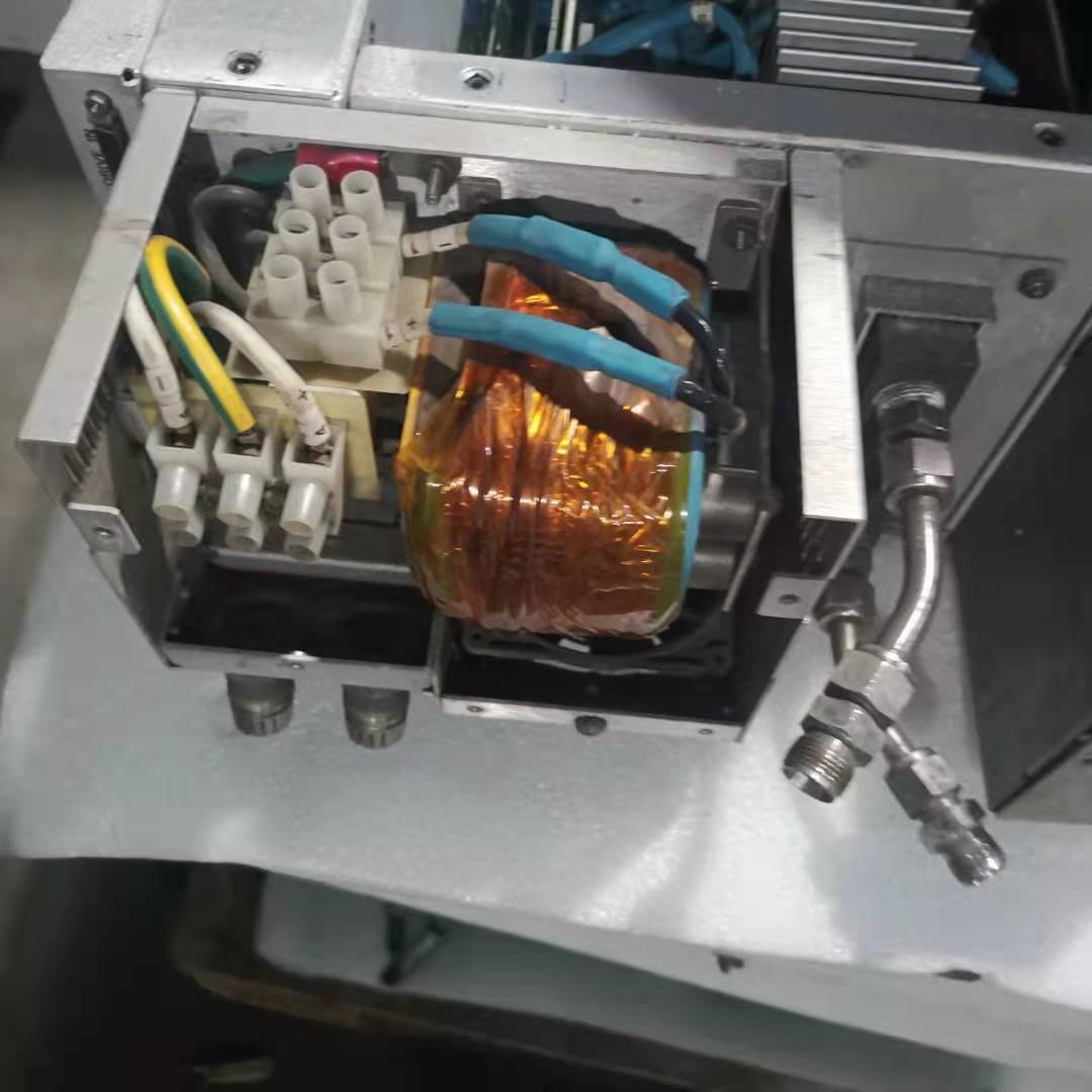 [Bulk Processing] Second-Hand American Ae Medium Frequency Power Supply 40Khz Water-Cooled High-Power Magnetron Sputtering Power Supply